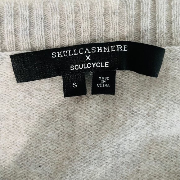 Skull Cashmere Gray Logo Sweater - Picture 4 of 6